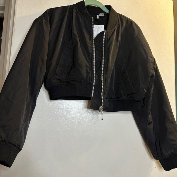 H&M Black Bomber Jacket - Picture 4 of 7